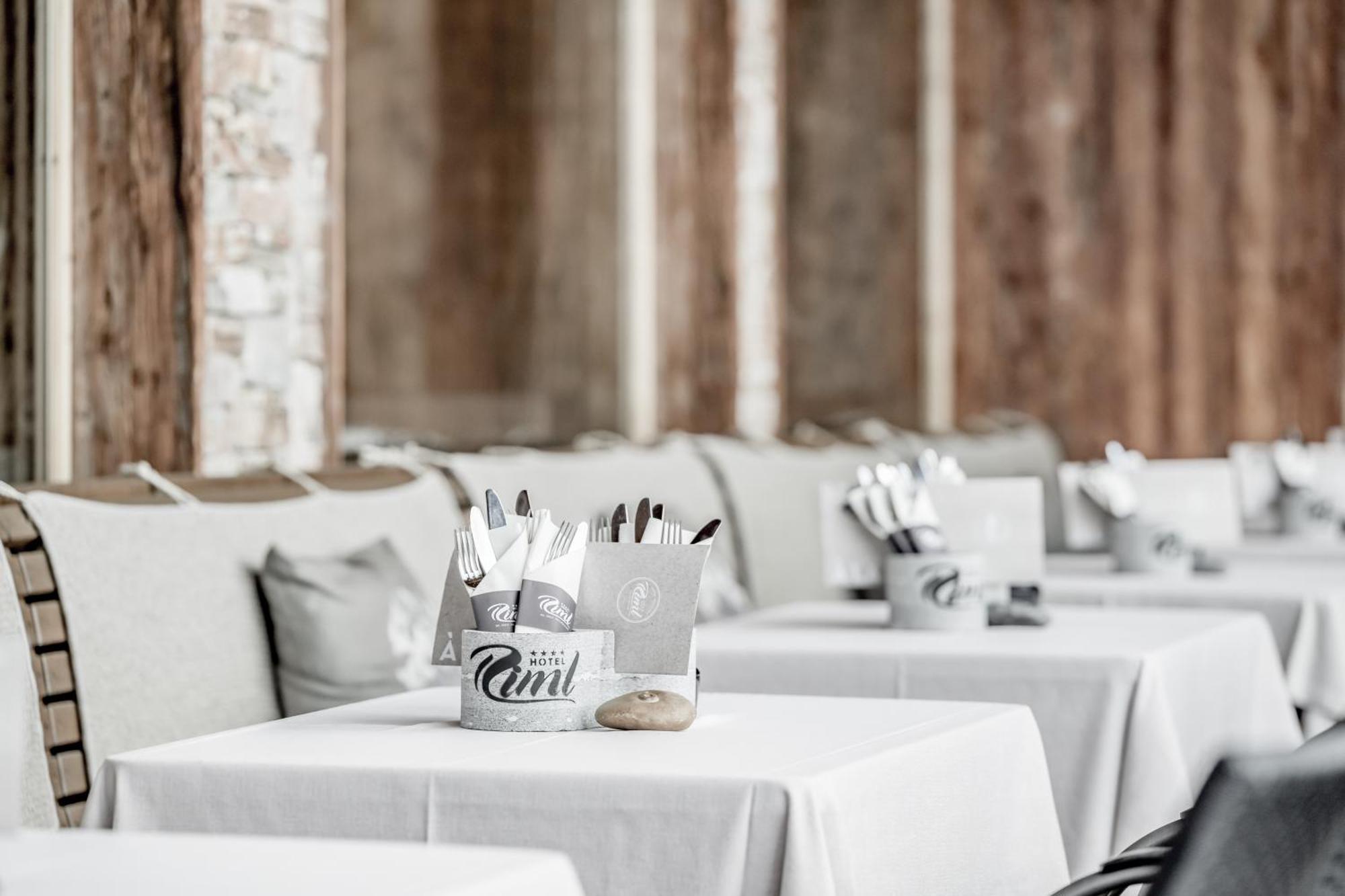 Ski - Golf - Wellness Hotel Riml Хохгургл Екстериор снимка