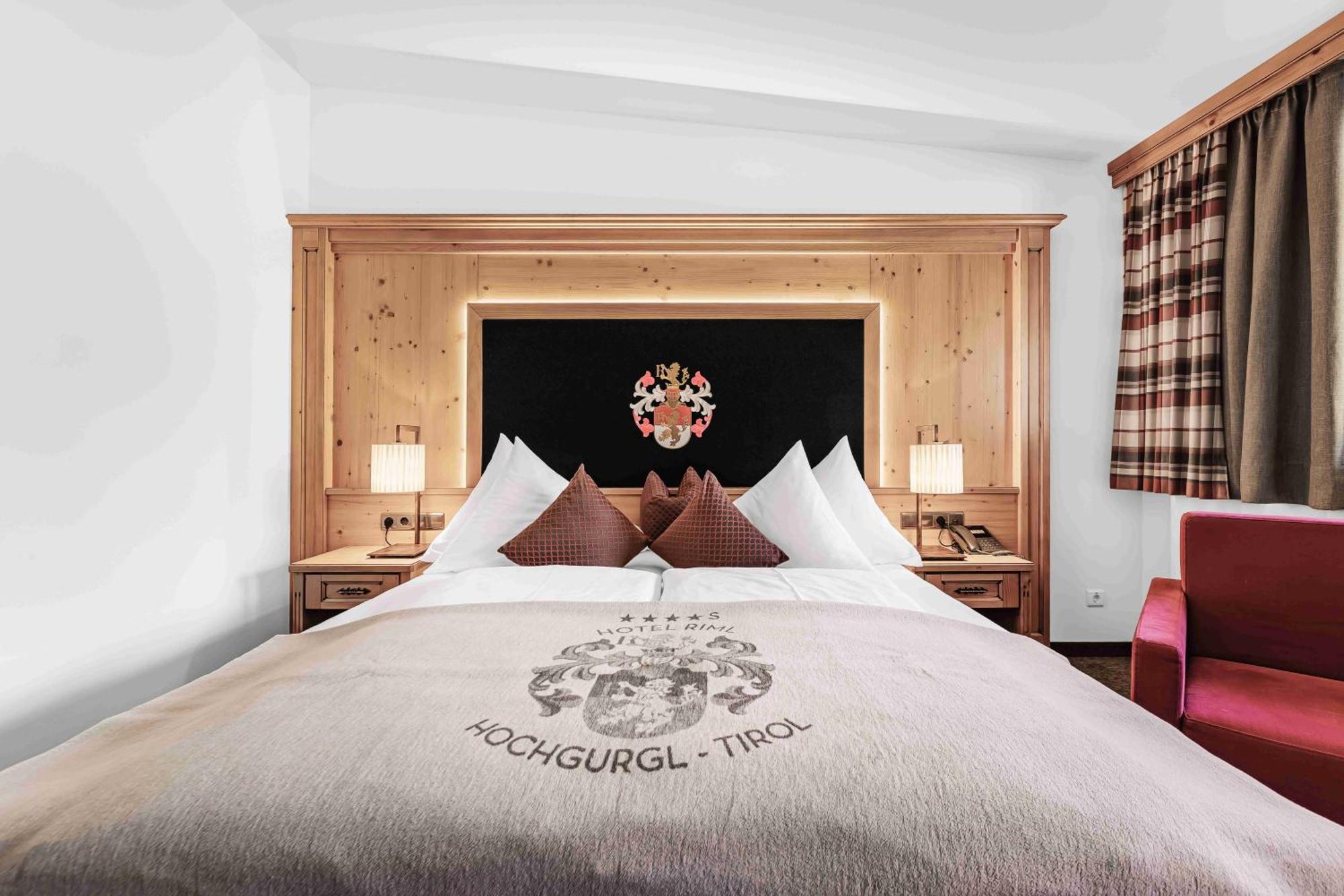 Ski - Golf - Wellness Hotel Riml Хохгургл Стая снимка